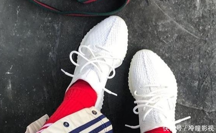  #色油漆条#这么多Yeezy 350 V2：经典款的配色肯定有你喜欢的一款！