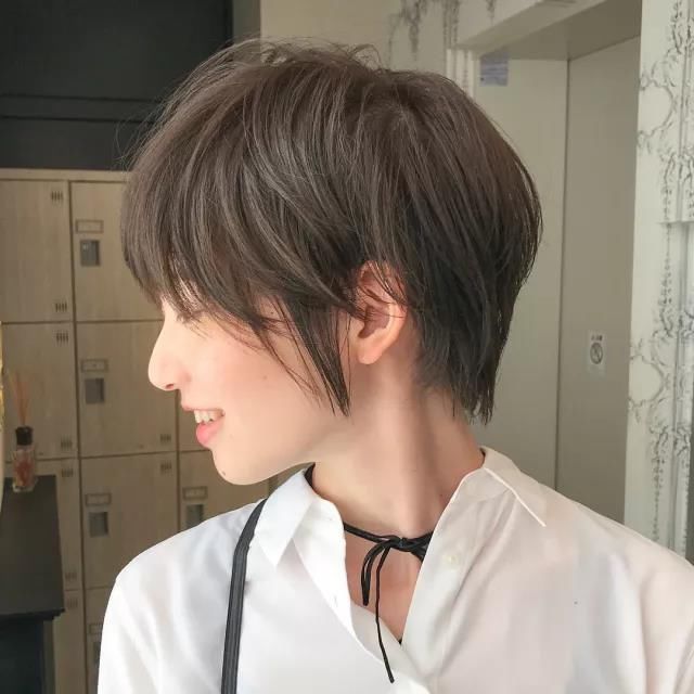 下半年最流行的短发都在这,想剪短发的可一定不要错过哦!
