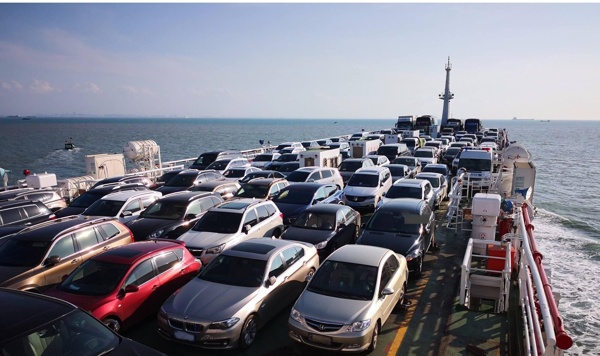 自驾游一般多少个人比较好？