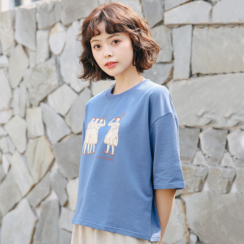 姐姐都45岁了就喜欢穿这样的小上衣，真别说，显得超年轻好美