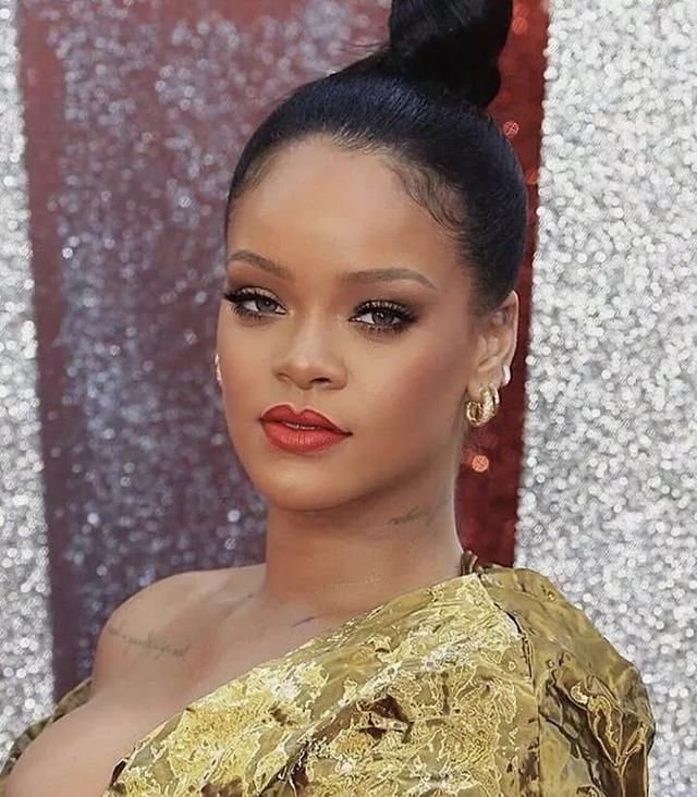 化妆品柜姐永远不会告诉你的秘密，这5位彩妆师忍不住爆料！