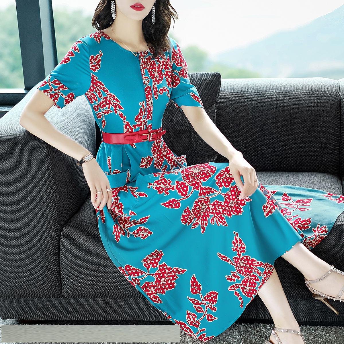 实在太美了!穿上这些连衣裙，拉长身材比例线条，看起来超有魅力