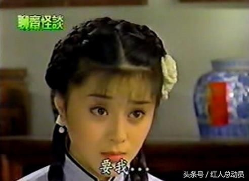 范冰冰17岁一脸胶原蛋白，谣言不攻自破：网友：真美女