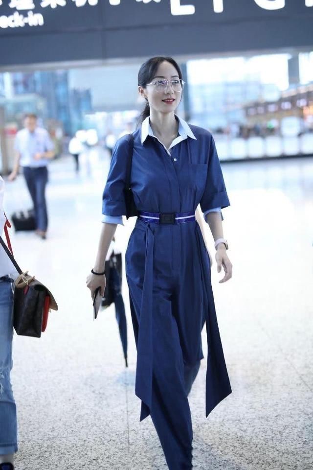 韩雪真厉害!把烂大街的连体装居然穿出国际范,谁能做到?