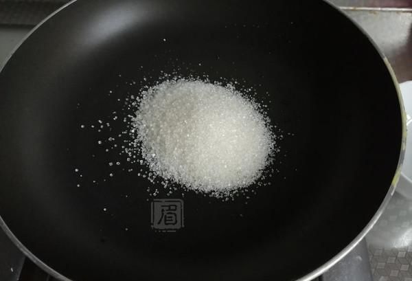  『奶茶』这是《穷人的阿胶》。妈妈每天必须喝一杯。它能养气养血。她50岁还不老