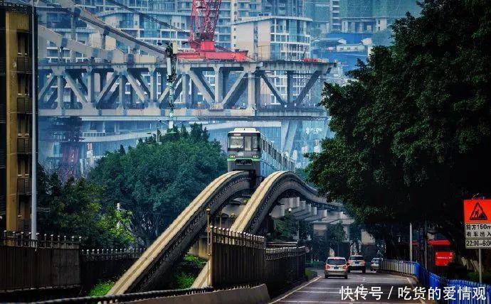 北京的天空刷频,你还知道重庆红吗?