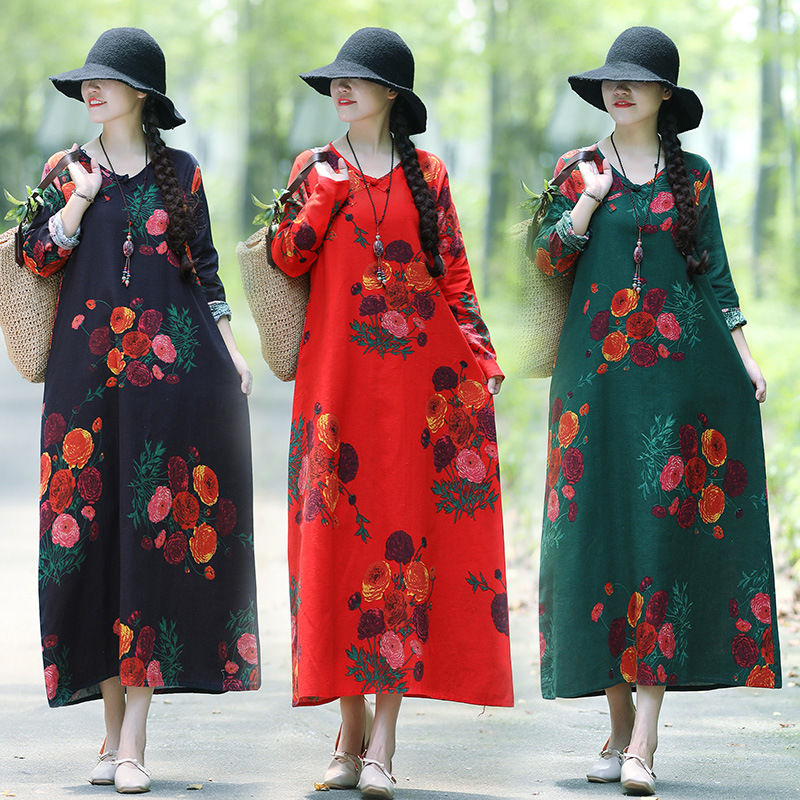 婆婆52岁，嫩的像30岁?只因穿了“棉麻秋裙”，村里人见人夸