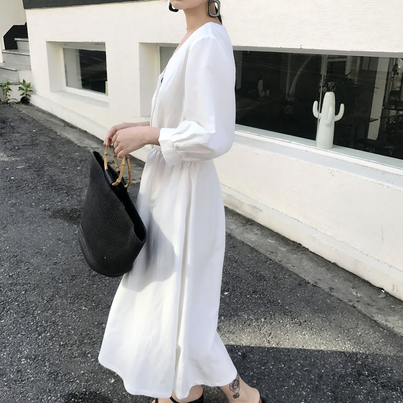 有一种裙装叫“梦幻裙”,不缺钱的话,精致女人早就准备一件