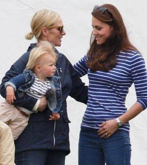 36岁的凯特王妃:深V裙大秀身材，最后一张走路姿势很霸气!