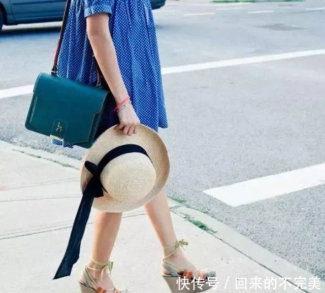  『走路』高跟鞋里放点这个不仅不累脚，比穿平底鞋轻松！