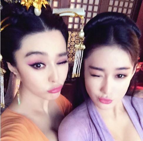 张馨予结婚频繁秀恩爱被网友大骂 嘚瑟什么呢 小心有一天被打脸