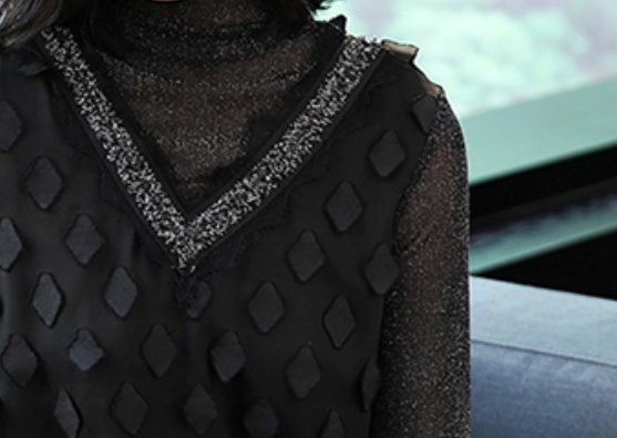 天!8月特流行这样的秋裙，提倡35-55岁女人穿，年轻又俏丽