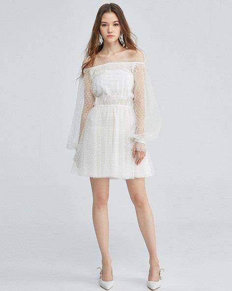 换季穿搭不烦恼，气质连衣裙搭配优雅升级