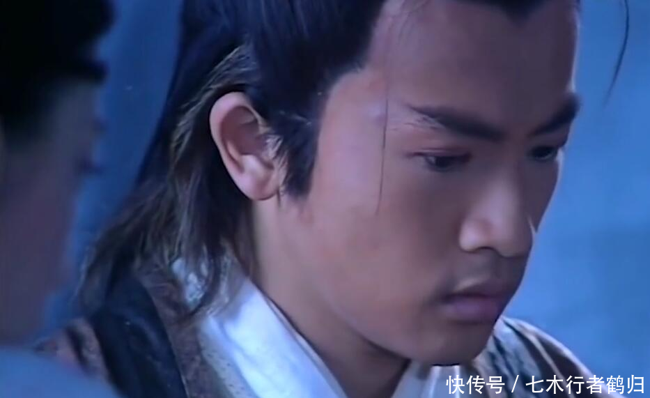  『骂张无忌』四版张无忌挠赵敏脚丫 黎姿最美 陈钰琪可爱 邓超安以轩版没法看