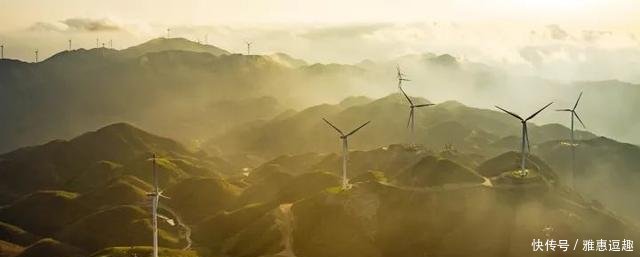 广西的邻居湖南, 有一座离天空最近的小城……