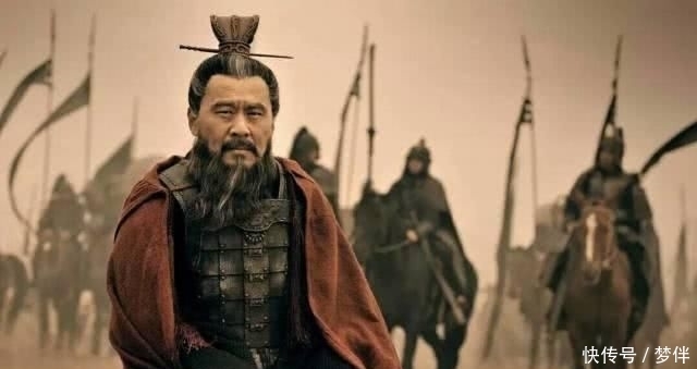 「名气」此人是吕布留下的小将，后带兵打残孙权，名气不在关羽之下！