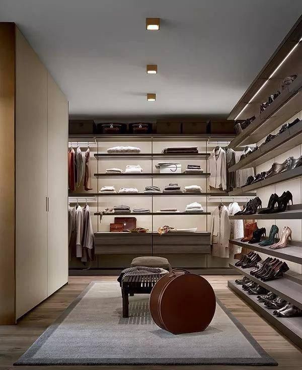  『精致』宅在家只能穿睡衣？精致女人就该拥有这样一个衣帽间！