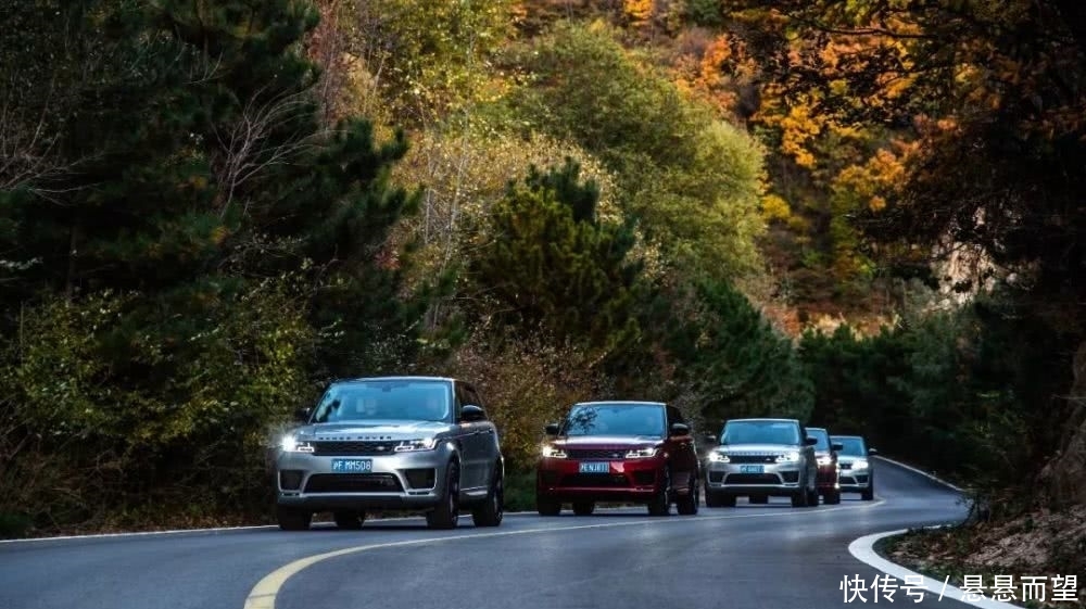 平行车路虎揽胜运动款