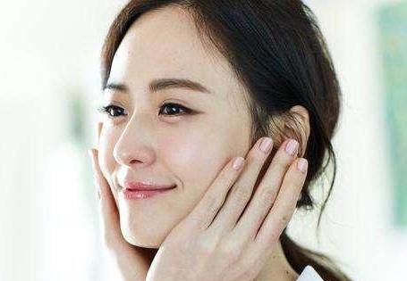  「大越」精致才是女人最好的姿态，坚持这几个好习惯，年纪越大越有气质