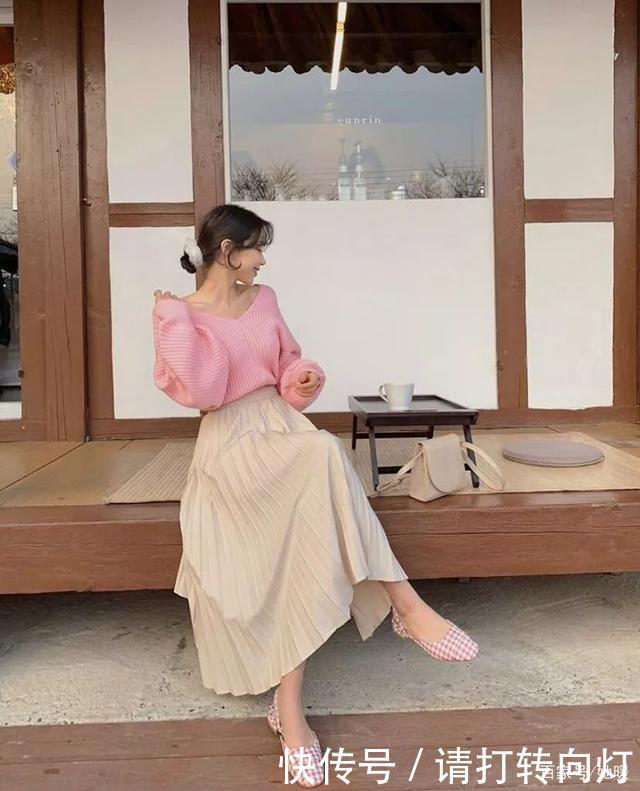  #开挂#今春“ 毛衣 ”开挂了！遮肉显瘦，美到犯规！