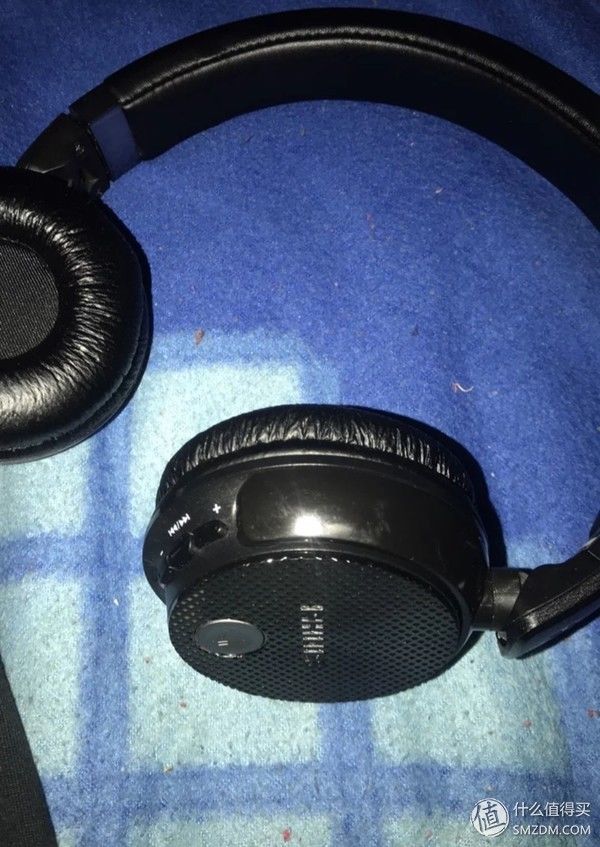 晒物 篇二:白菜到底香不香-白菜价蓝牙耳机艾本BC-201开箱