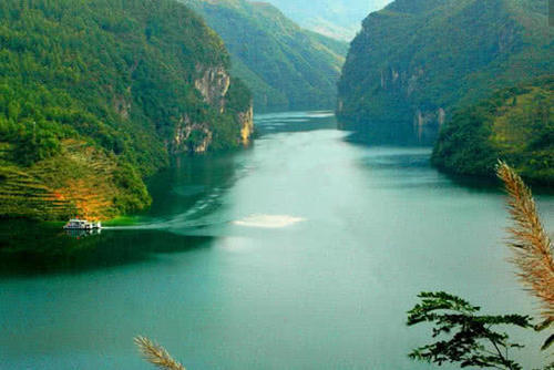 陕西有几个人间仙境，虽名不见经传，但去过的呆上了都不想走！