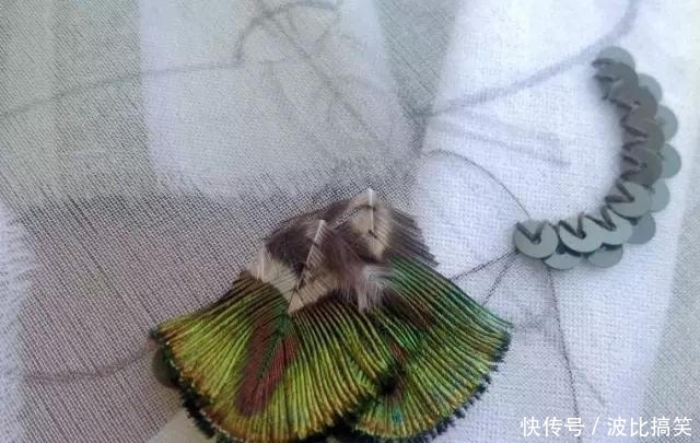 【珠绣胸针】你离小仙女只差一件闪闪的配饰,DIY手工珠绣饰品,附教程