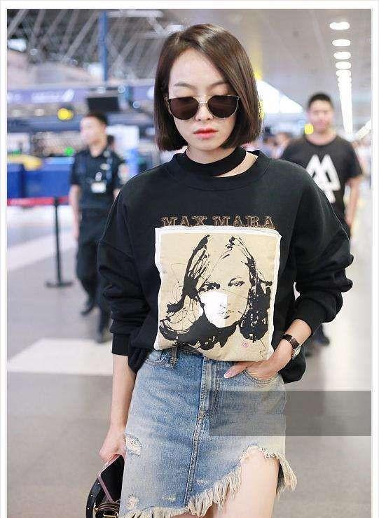 宋茜打开秀腿新世界，牛仔裙太厉害，网友：这是她自己定制的吧