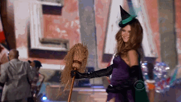 vs秀上的惊艳瞬间，小南瓜的小女巫，她的惊世一脱还记得吗