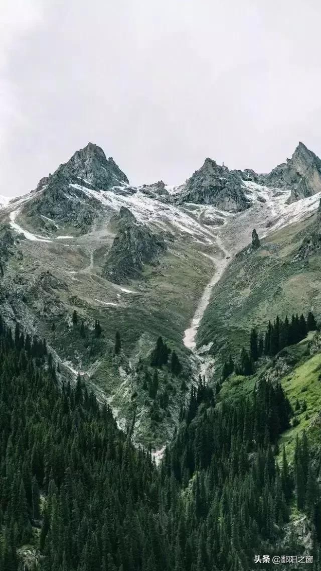 新疆有条穿越天山的夏塔魔鬼古道，风景如画，去过的人少之又少！