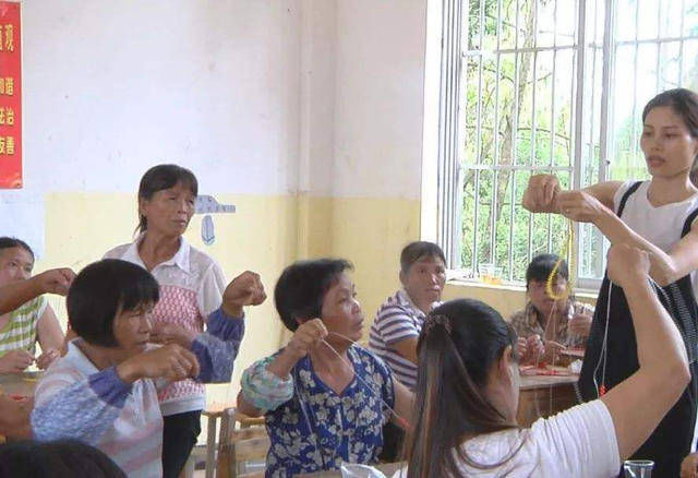  「留守」适合农村“留守人口”的4个工作，别觉得不起眼，一天挣