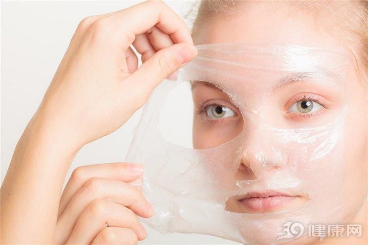 你自以为对的护肤方法，其实很“催老”!5个误区别再错