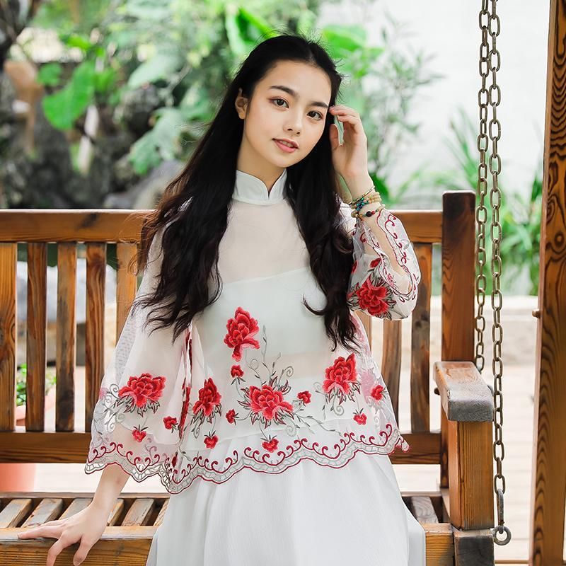 谁说 “东方女人”不穿旗袍!瞧下图女人穿旗袍,穿一次就爱上