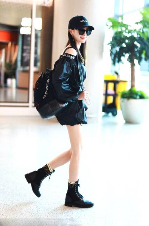 沈梦辰的脸白的发光，穿短裙大秀美腿，网友：杜海涛赚大了！