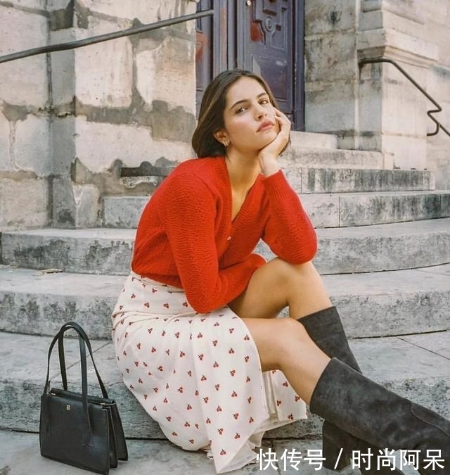 『你好』薄外套加仙女裙才是春天的打开方式,显瘦又显高,让你好看到爆