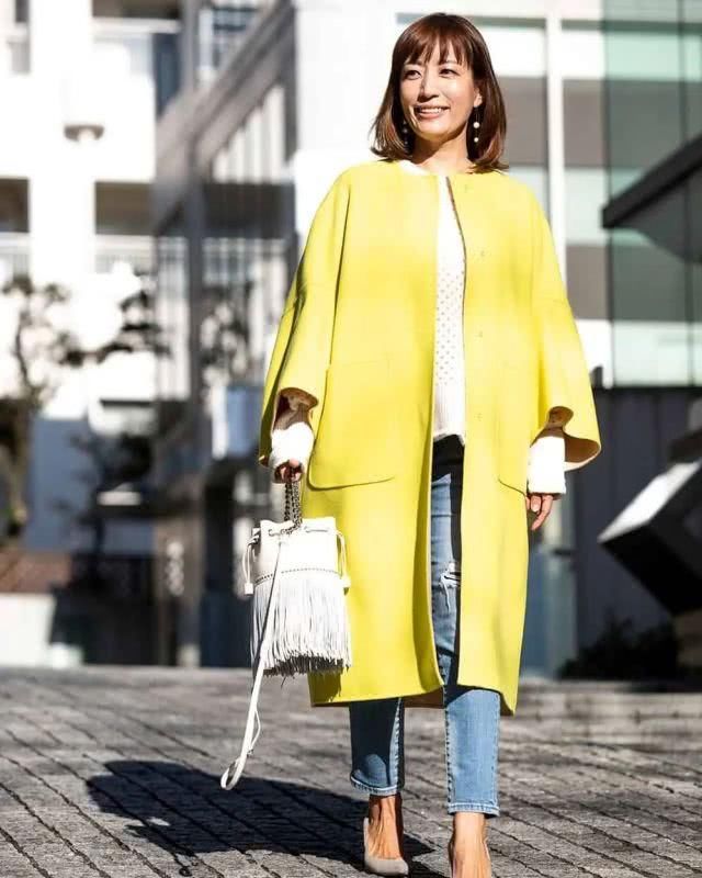  『伊藤真知』他们的基础款也不一般 每一件都能穿很多年