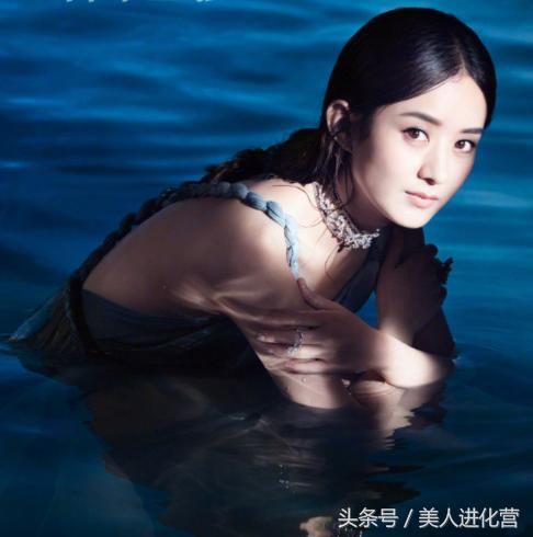 穿这么少，还能这么好看的赵丽颖，没有第二个了