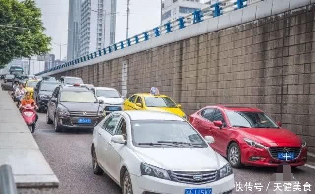  「车站」重庆红旗河沟车站即搬迁，空心圆筒楼和大巴穿楼，是否依然无恙？