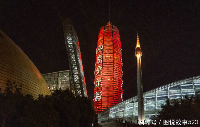  [玉米]郑州最洋气大楼有个最“土”名字，当初只随便叫叫，最后