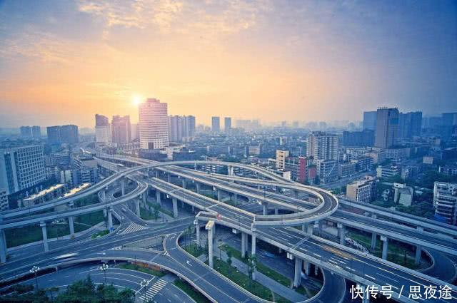 中国第2个拥有6环路的城市，这是要成为第二个北京的节奏