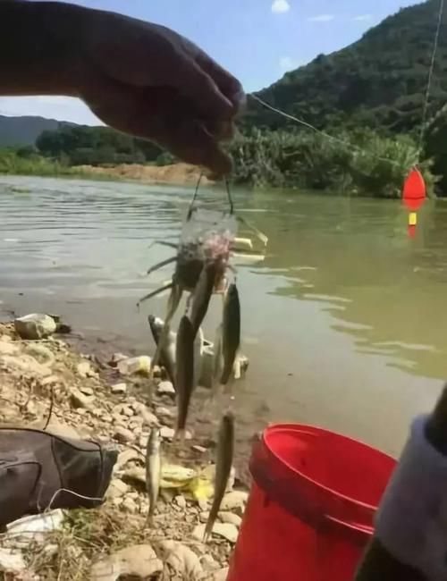  [神器]钓鱼圈大神们超牛diy钓鱼神器，让我们一起膜拜吧