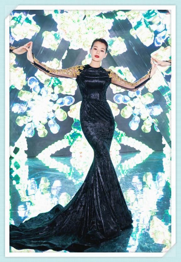 看了胡杏儿的鱼尾裙,再看看杨幂,才知道油腻和优雅的差距有多大