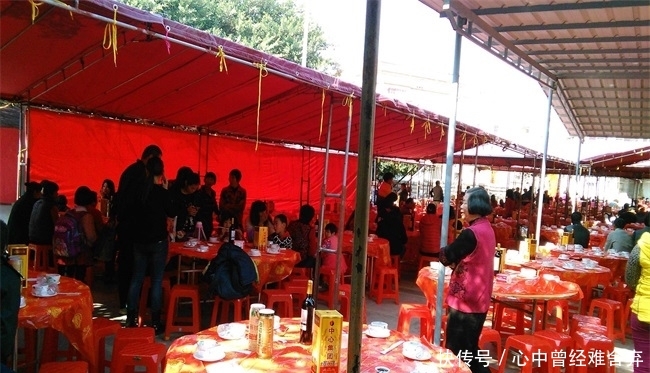  酒席|农村酒席越来越冷清，以前人不到礼到。现在却礼也不到了，