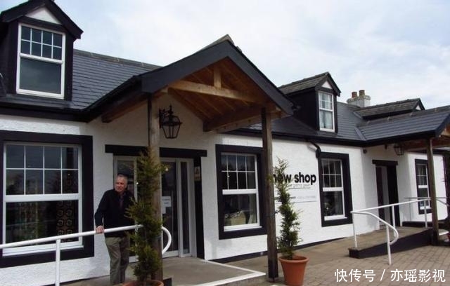 英国这一小镇，是远近闻名的“结婚小镇”，你知道在哪里吗？