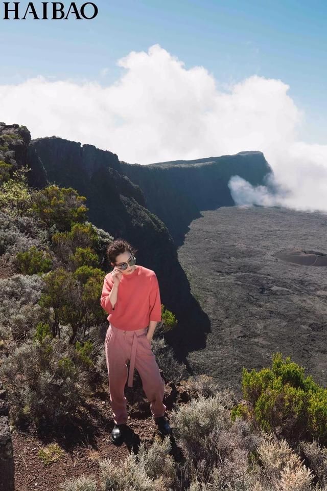 度假这么穿秒杀朋友圈！花式撒糖的戚薇夫妇教你拍大片秘籍！