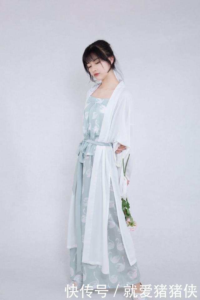  『居家』盘点全网最美居家汉服，款式新颖华丽，简约又温柔