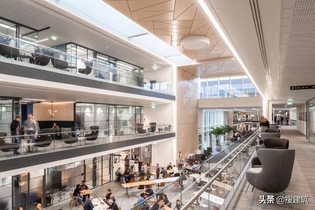  [建筑]国外科技园：立面结合被动式设计，用“硅”铝翅片，节省25%能源