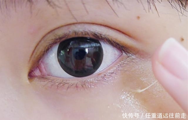  『女人』女人要想不显老，推荐4种老牌眼霜，效果明显还不贵，口碑还又好
