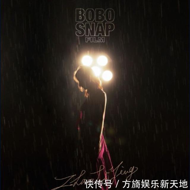 赵丽颖否认怀孕的传闻,并说,要不我给大家劈个叉