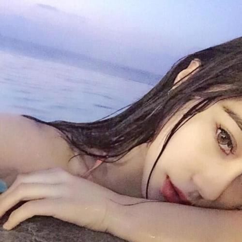  『脸上』女生有“高鼻梁”才会好看？脸上若有这“3特征”，塌鼻梁照样惊艳！